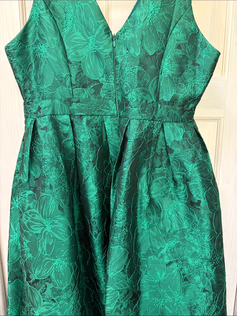 Entro size large Elegant Green Floral V-Neck Women's Dress - Picture 7 of 9